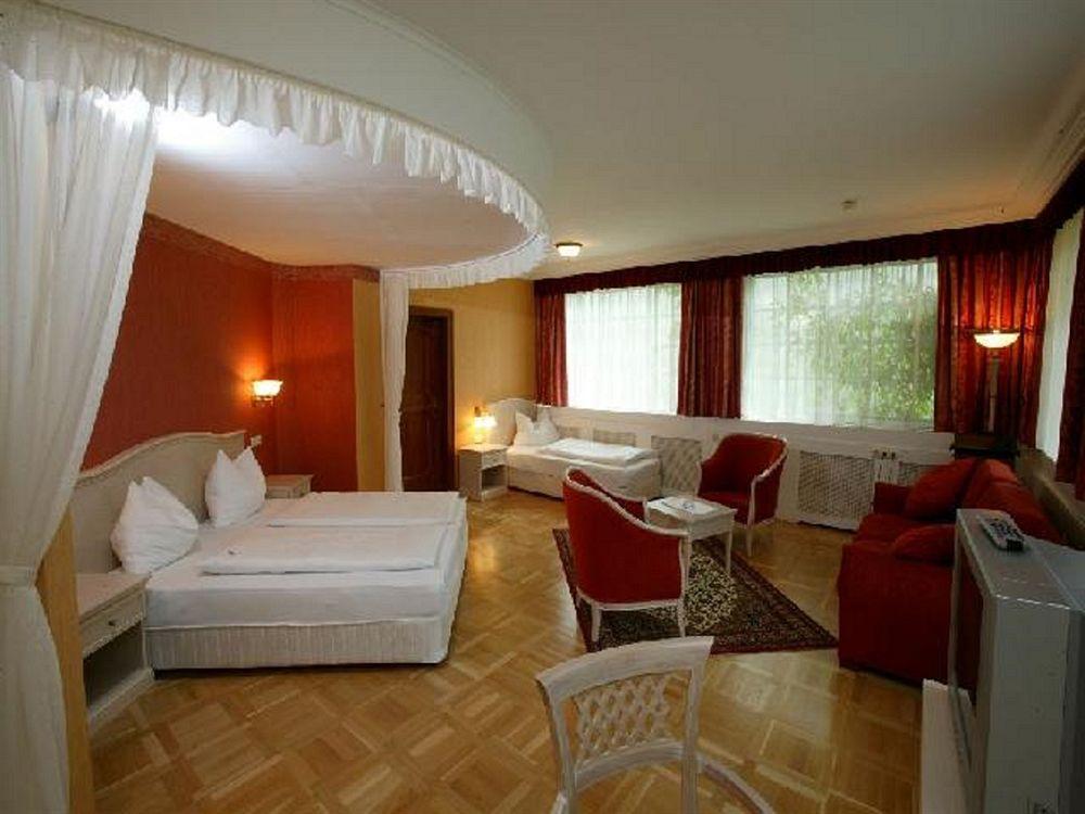 Hotel Kaiservilla Heiligenblut Bagian luar foto