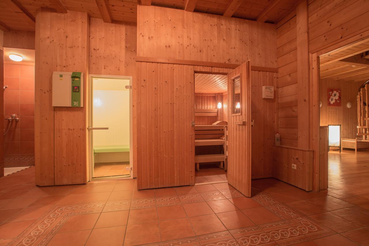 Hotel Kaiservilla Heiligenblut Bagian luar foto