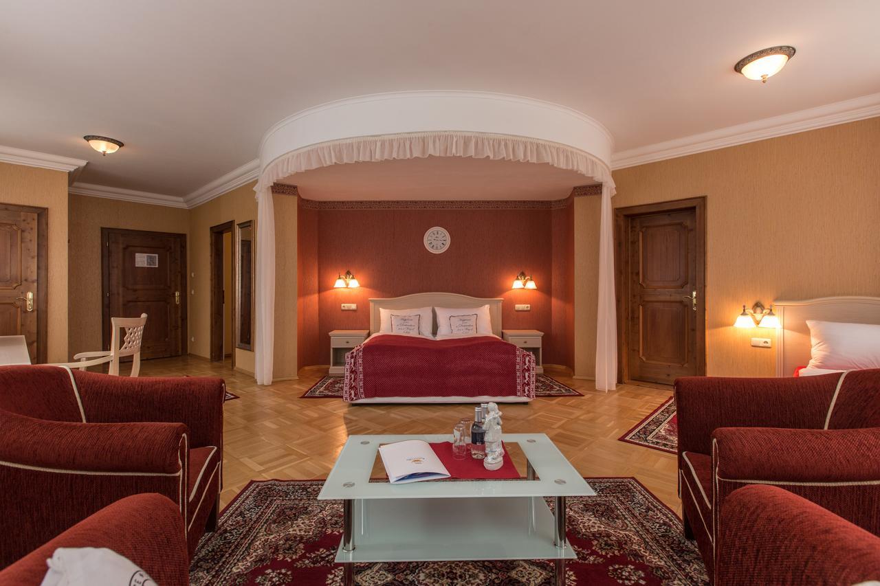 Hotel Kaiservilla Heiligenblut Bagian luar foto